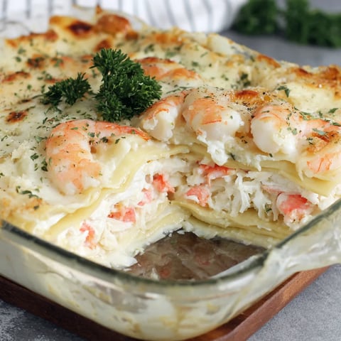Meeresfrüchte-Lasagne frisch gebacken