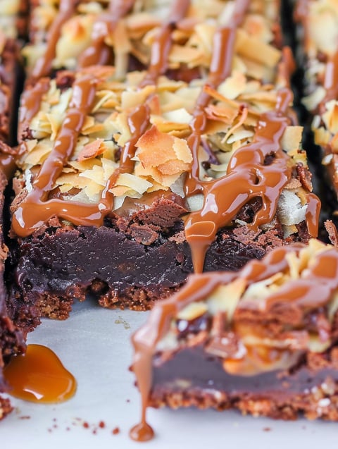 A close up of a delicious looking chocolate dessert.